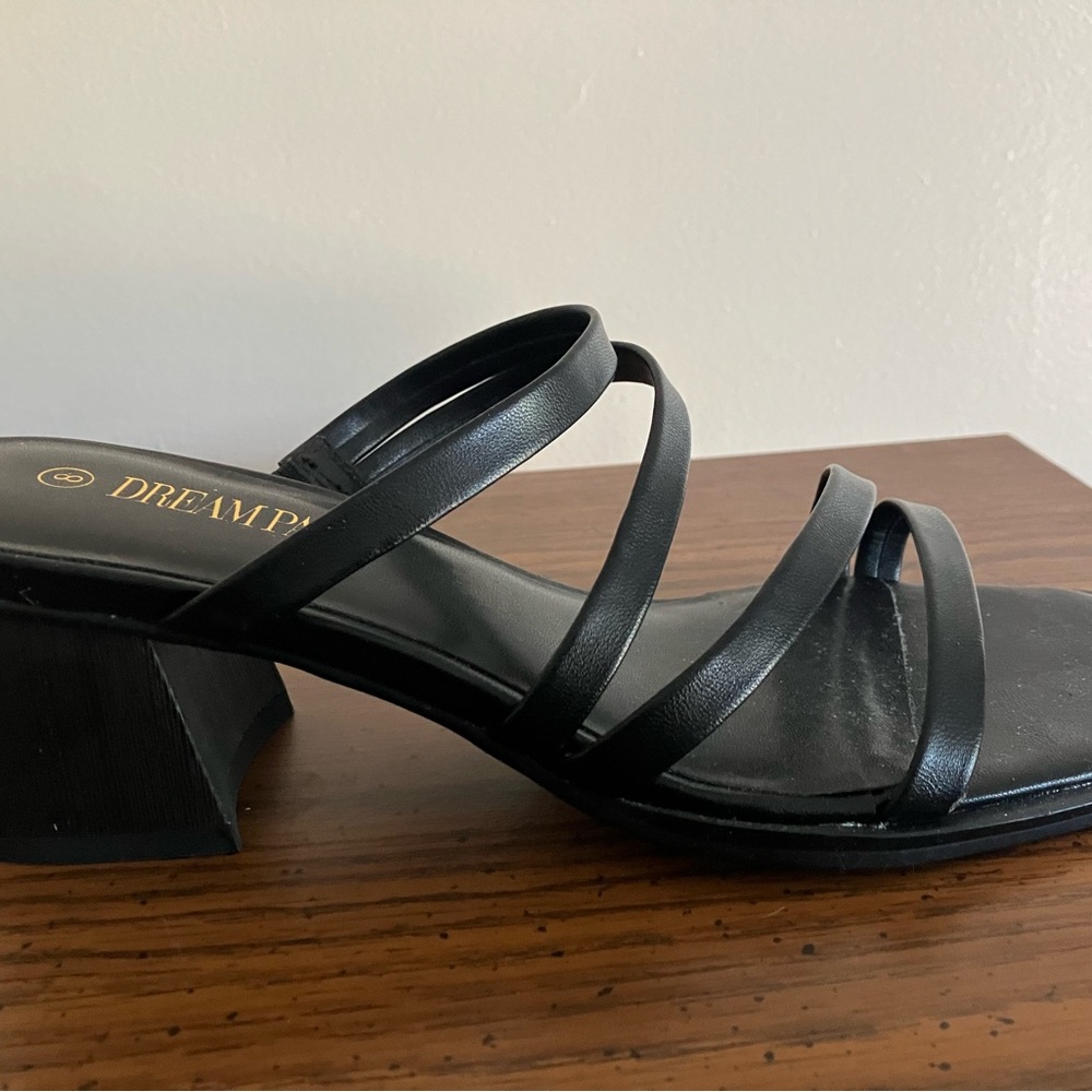 Dream Pairs Women's Elegant Black Sandals